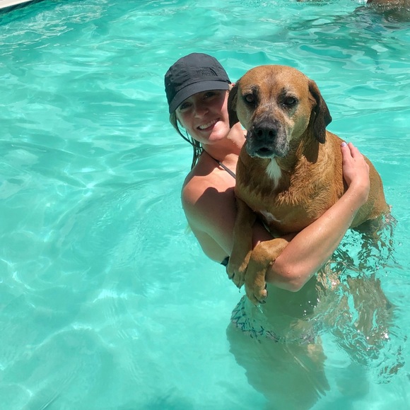 Meet your Posher, Kenzie - Picture 2 of 4